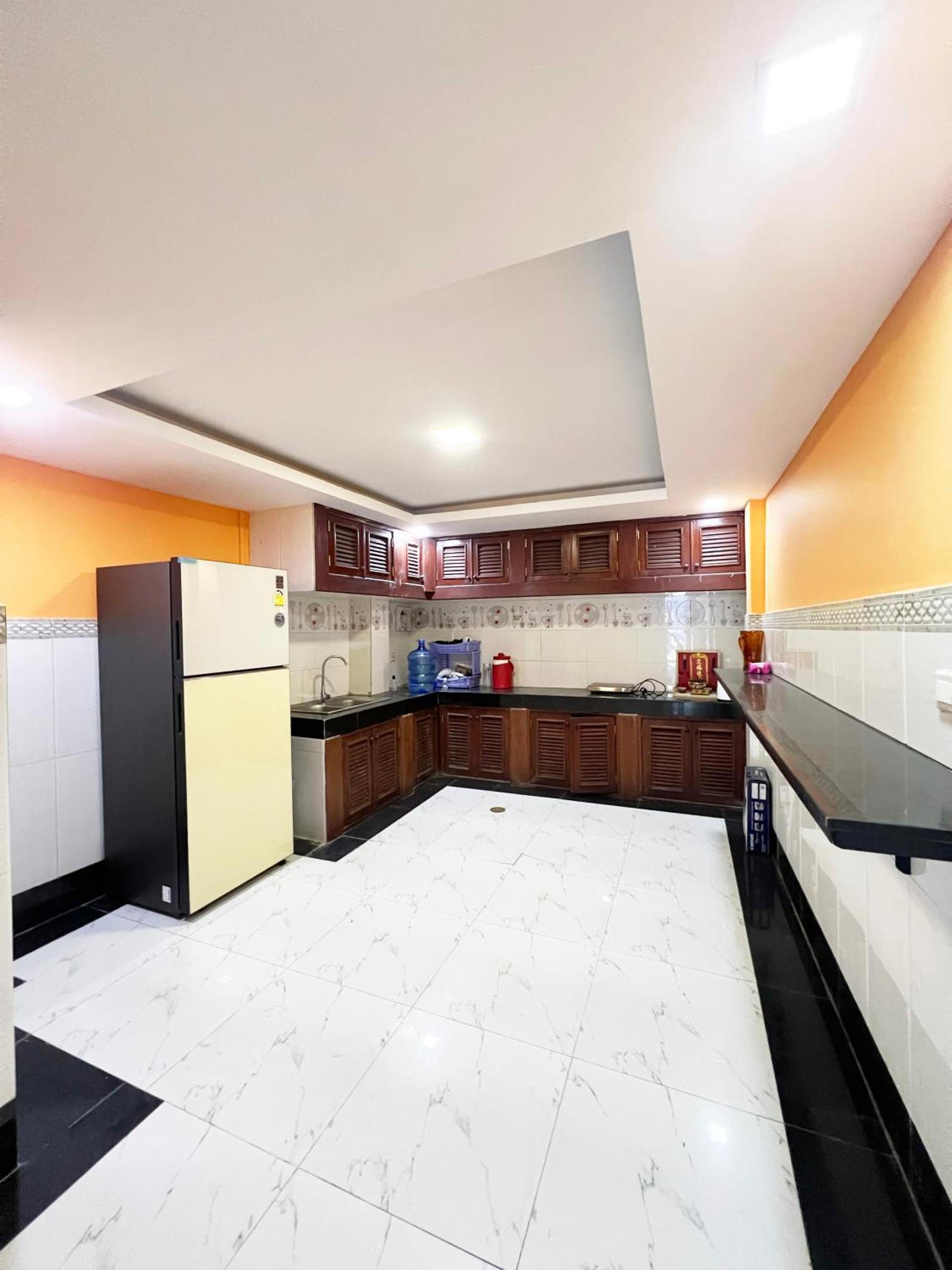 Tva Homestay - Tva Sleepbox - Tva Working Space Phnom Penh Exterior foto